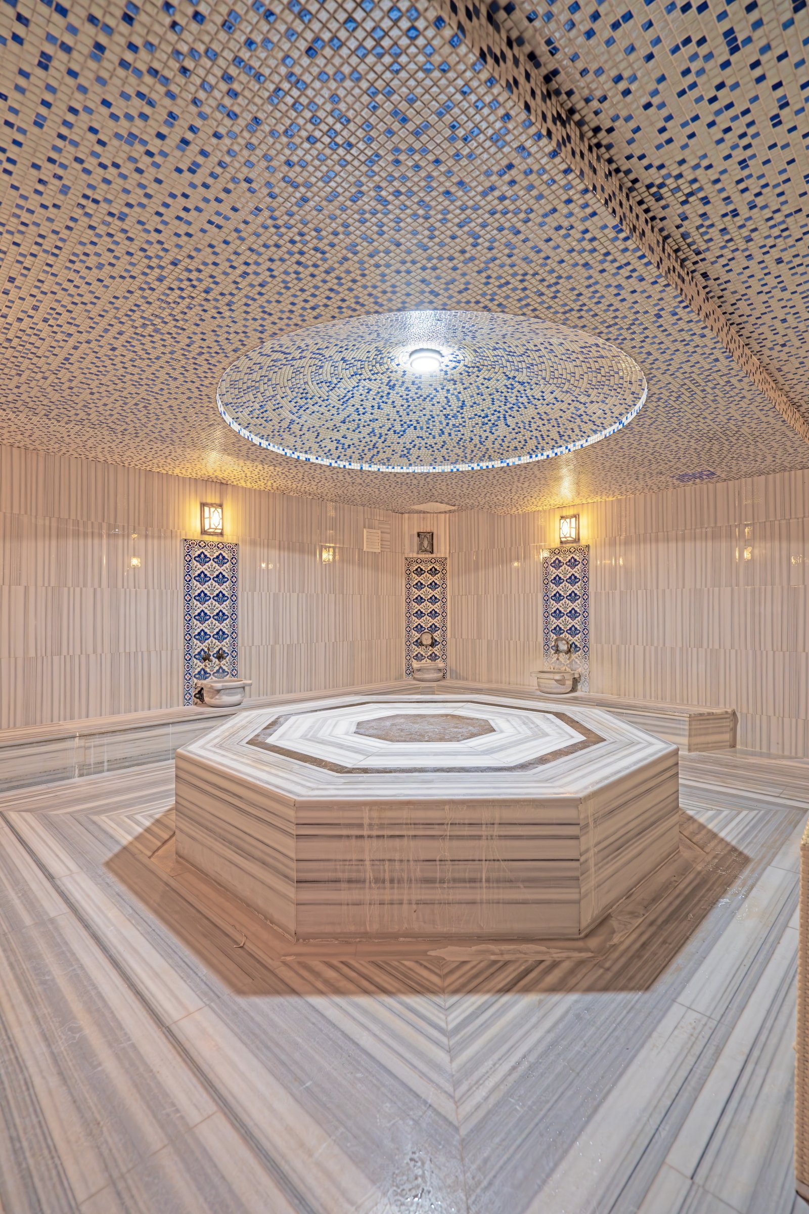 HAMAM